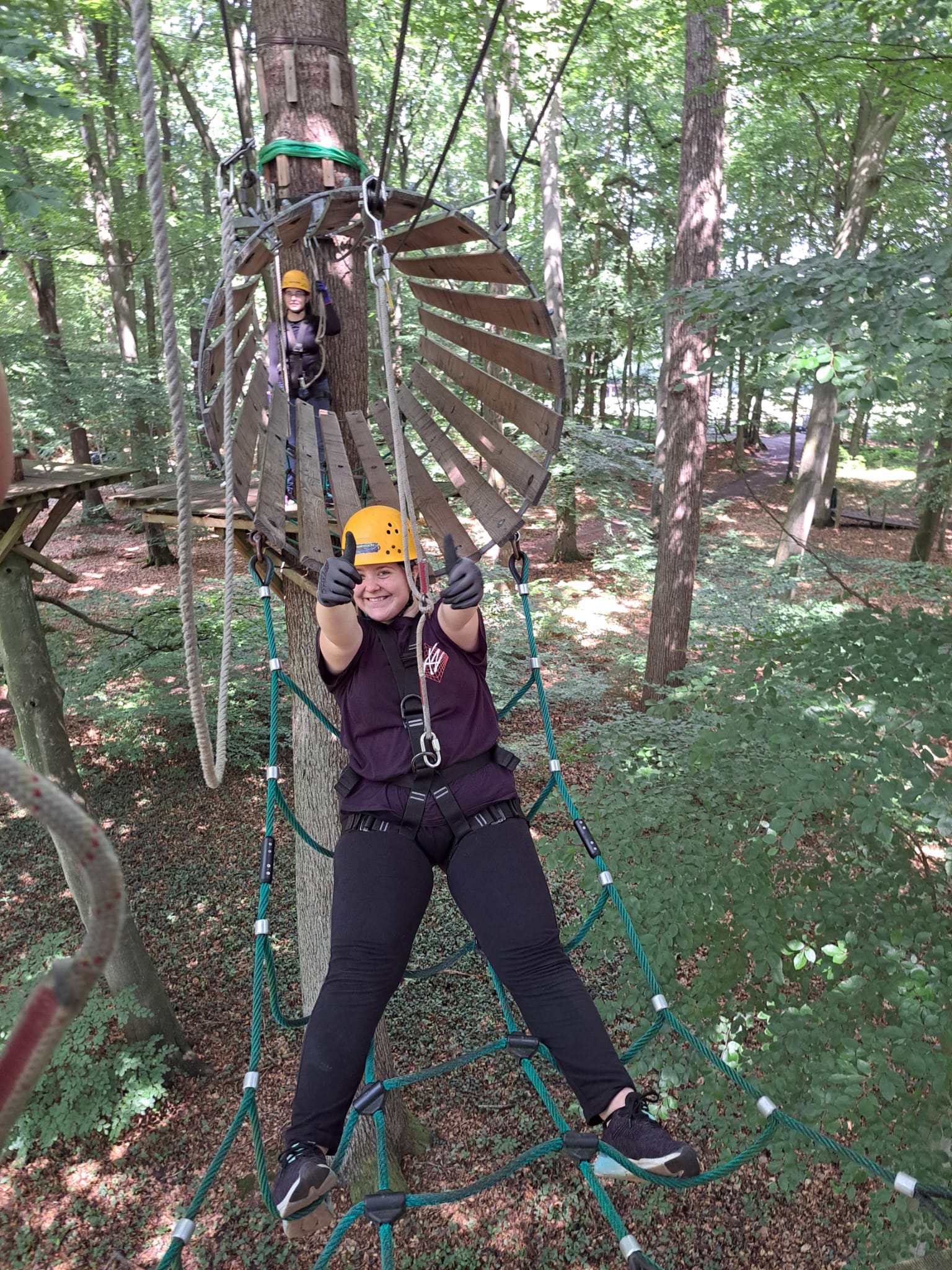Teamerin im Kletterpark Aumühle
